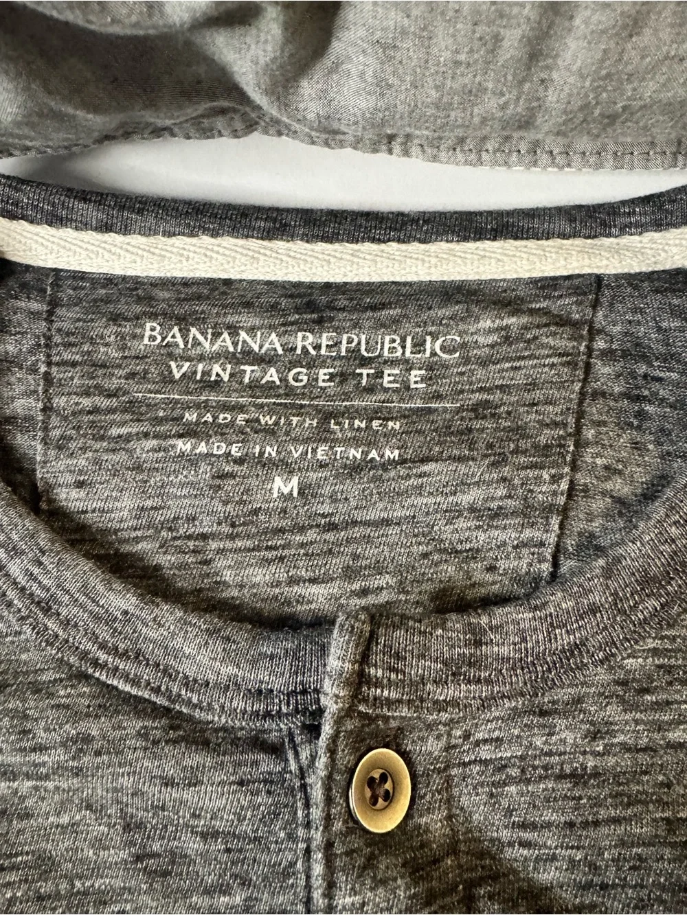 Banana Republic Gray Heather Henley Tee